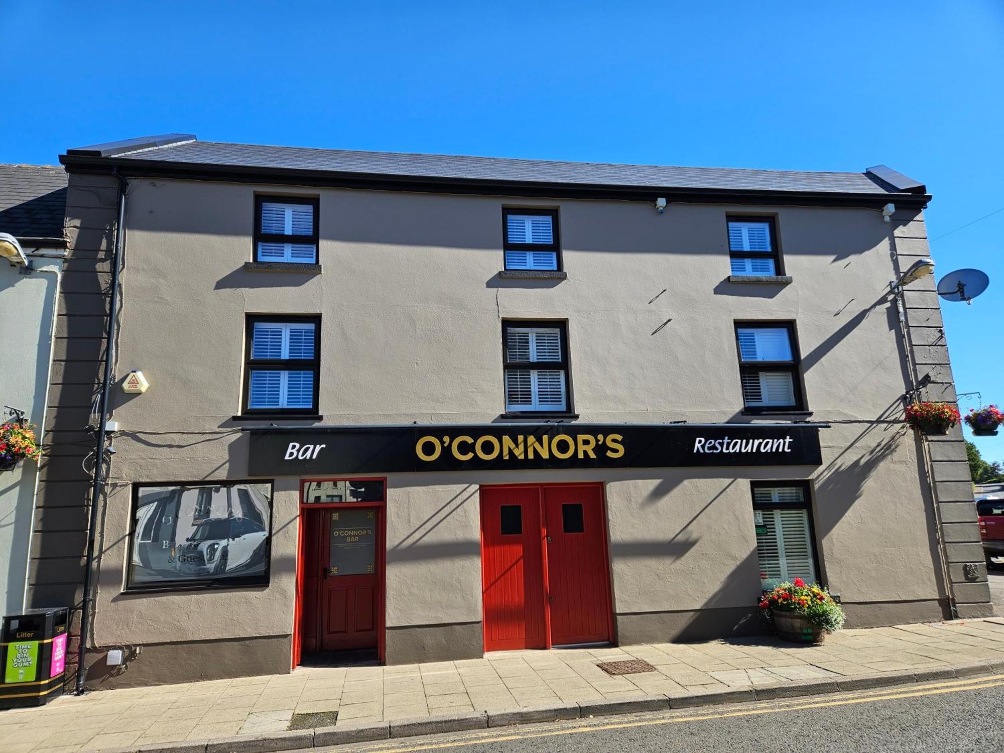 O'Connors Bar Restaurant And Guesthouse Dromore  Exterior foto