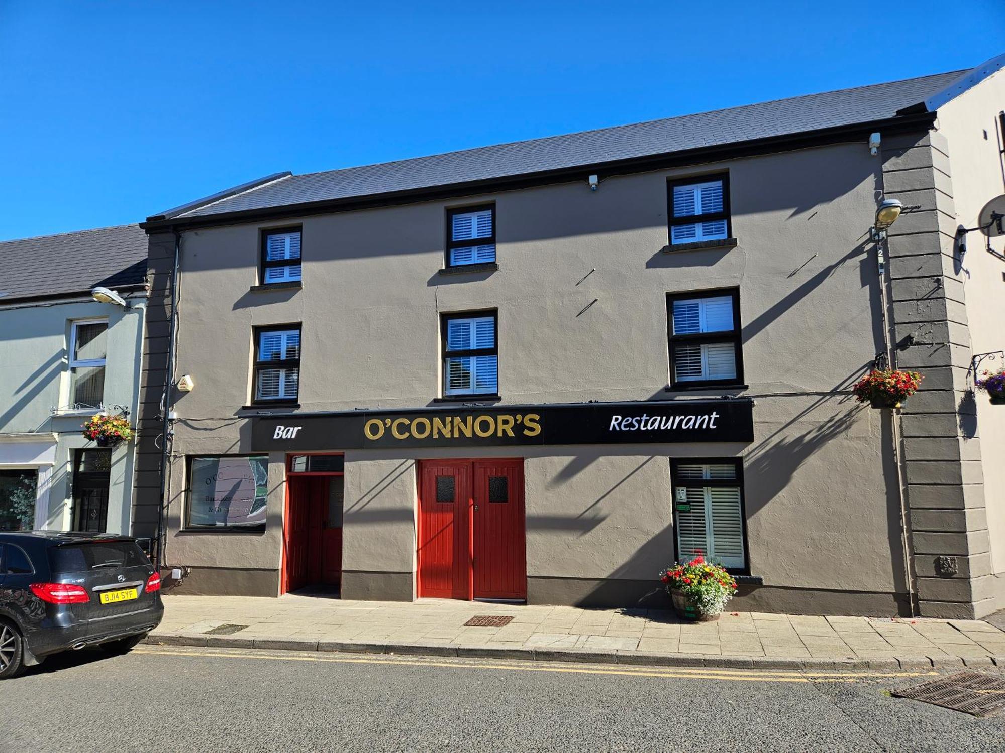 O'Connors Bar Restaurant And Guesthouse Dromore  Exterior foto